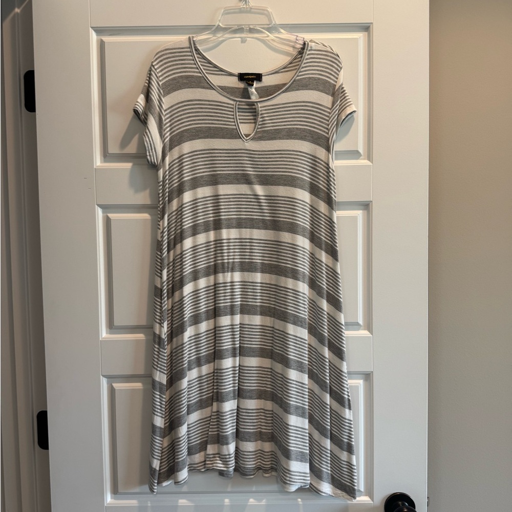Espresso Gray and White Cuffed Sleeve Mini Sundress